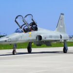 F-5F Tiger II biplaza de la Fuerza Aérea de Taiwán en plataforma
