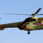 Helicóptero AS332C1e Super Puma Jatun Puma matrícula FAB-782 de la Fuerza Aérea Boliviana en vuelo