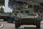 Vehículos de Combate Transporte de Personal VCTP de la familia TAM del Ejército Argentino en desfile
